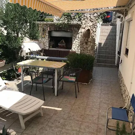 Apppave Novi Vinodolski